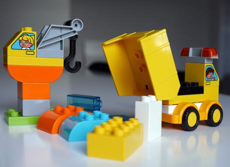 Lego duplo, moje první autíčka, 