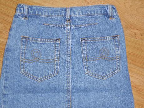 Dívčí džínové sukně vel.122/128 a 134/140 2 kusy, 122