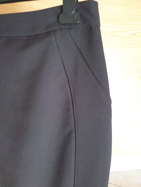 Dámská pouzdrová sukně, f&f,38