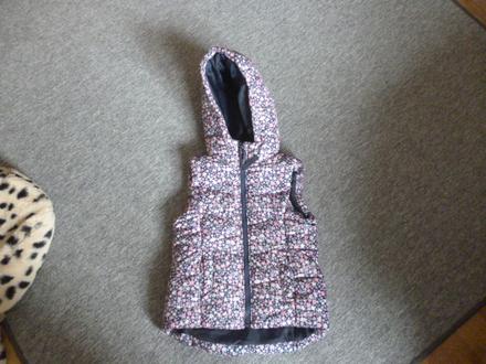 Prošívaná kytkatá vesta 3-4 kids, kids,104