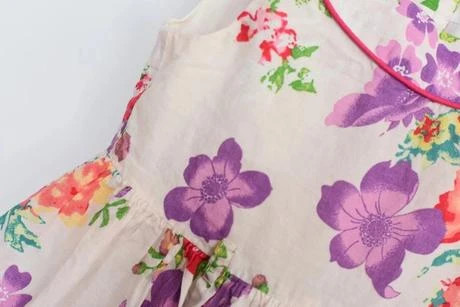 Šaty vel. 12 - 18 m, tu,86