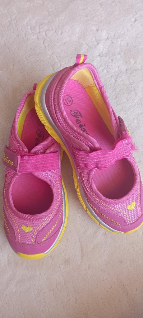 Sandálky zn."feixu" vel."31", 31