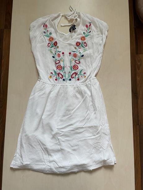 Šaty s retro výšivkou, vel s, esmara, esmara,s