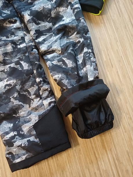 Lyžařský komplet, souprava, set spyder vel.20-176, 176