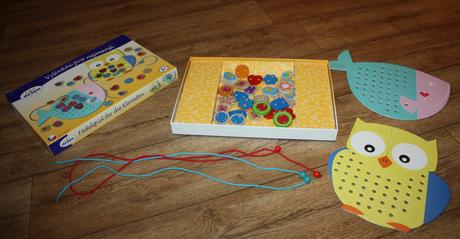 Navlékací hra detoa - vyšívání pro nejmenší,