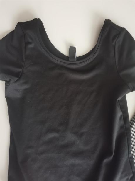 Kalhoty a body vel. 9-10let, 152