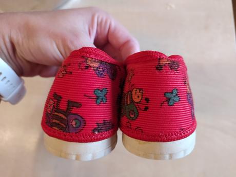 Papuče cca 16 cm, 26