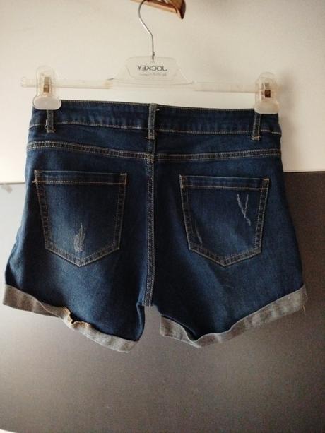 Kraťasy zn. esmara vel.34, esmara,34