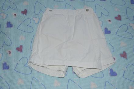 122 128 skort bílé bavlněné kraťasy se sukní, 128