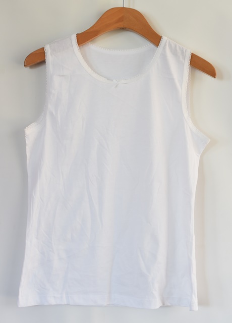 Tílka vel. 11 - 12 let, tu,152