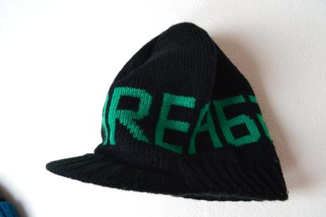 Černá pletená čepice s kšiltem, chapter young,140