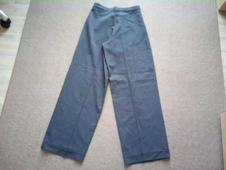 Elegantní šedé kalhoty, 152