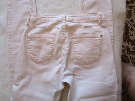 Pěkné béžové elast. kalhoty zn. amisu, vel. 36, amisu,36