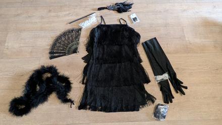 Ka245 třásňové šaty 20 - léta vel. 36, s, s