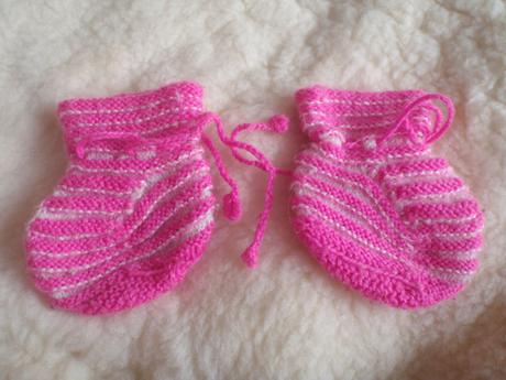 Capáčky 8 -11 cm + ponožky - vel. oblečení 68 , <17