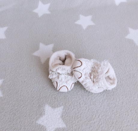 Mimi capáčky/bačkůrky, <17