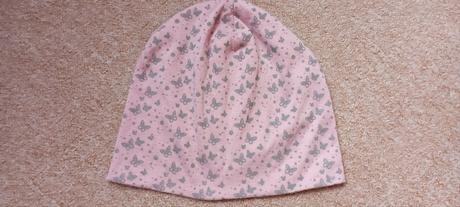 Čepice s motýlky zn."x-mail" vel."110-128", 