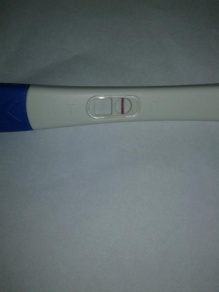 Těhotenský  test 5 dní před  ms. Vidíte něco?