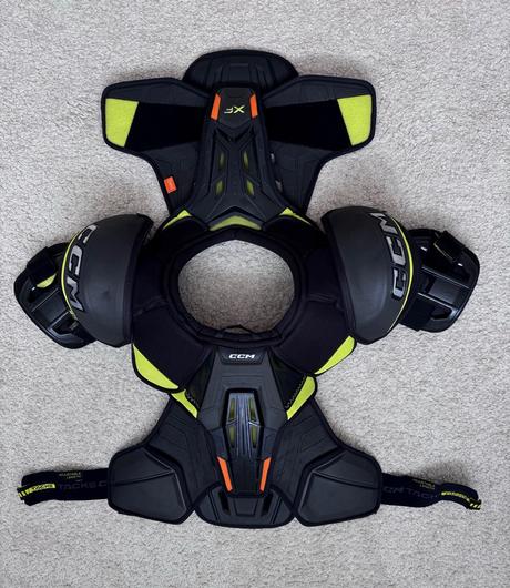 Chrániče ramen ccm tacks xf sr, vel. s, ccm,s