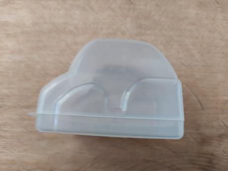 Krabička na dudlík,