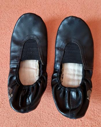 Gymnastické / taneční cvičky kožené - vel.34/35, 35