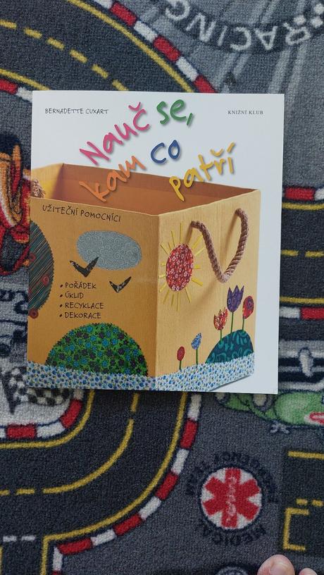 Kniha nauč se, kam co patří, 