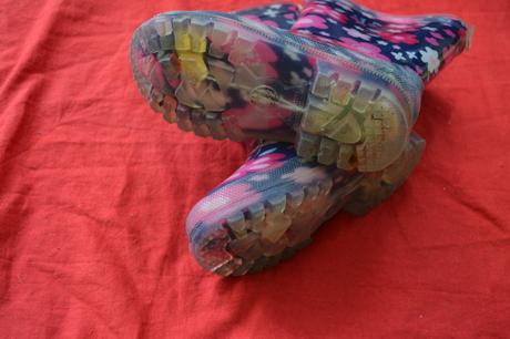 Dívčí holiny,v.32,, 32