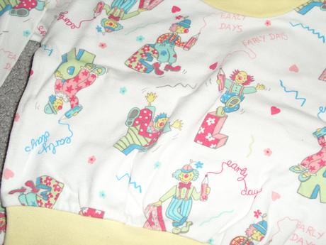 Pyžamo s obrázkem klaunů, early days,68