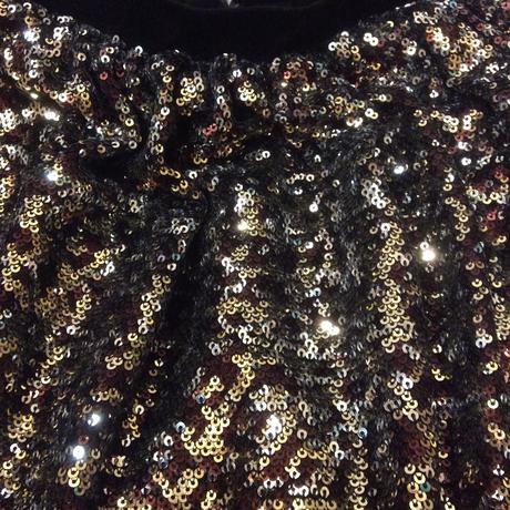 Luxusní slavnostní sukně zn. mintie, 104