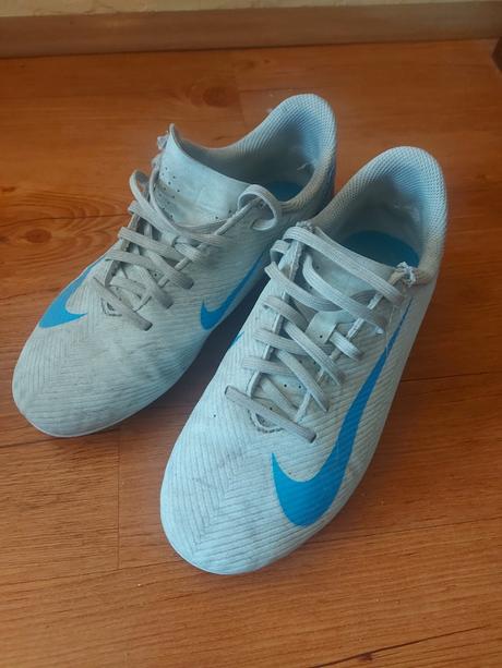 Kopačky, nike,35