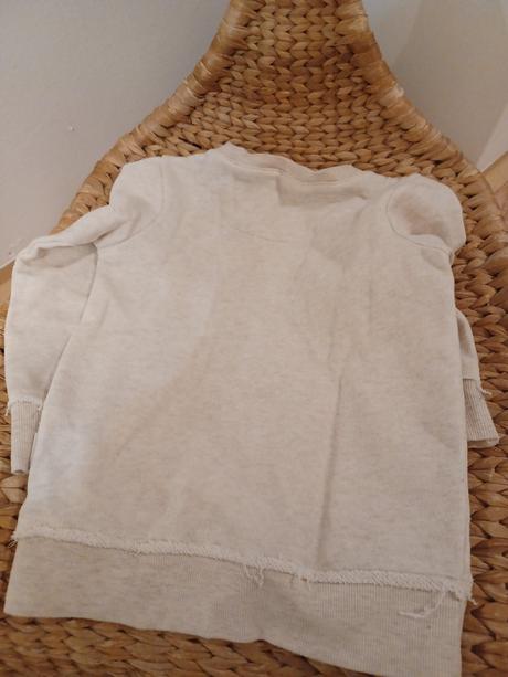 Krémová mikina s holkou, reserved,116