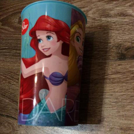 Kelímek s princeznami, 