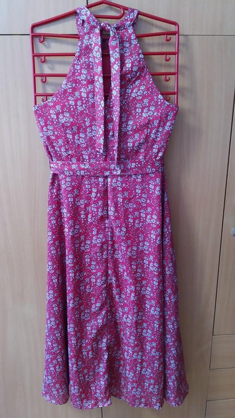 Letní šaty, 40