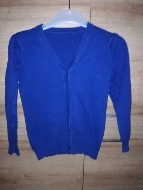 Svetřík vel.122, nutmeg,122