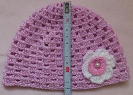 Dětská jarní háčkovaná čepička, velice dobrý stav, 56