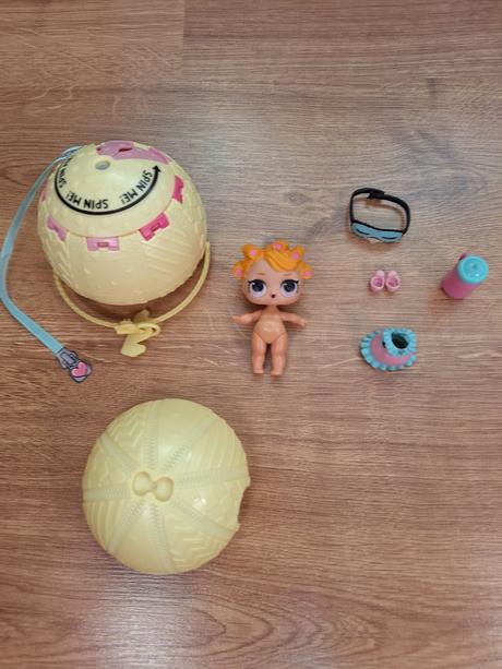 Panenka lol surprise č.2, 