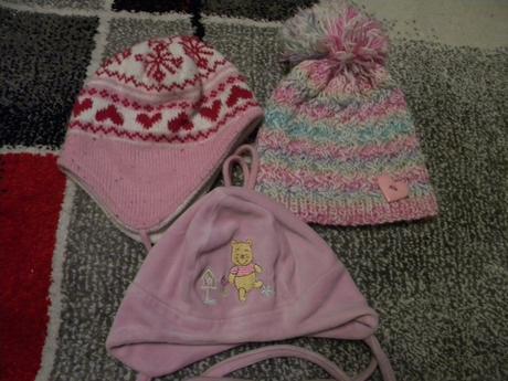 Čepice pro holčičku vel.cca 74, disney,74