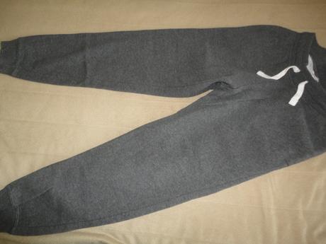 Supr tepláky hm, vel. 10-11 let, h&m,140
