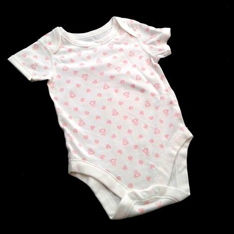Dětské body s růžovými srdíčky, 68