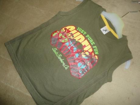 Tílenko z c+a, vel. 3/4 roky, c&a,104