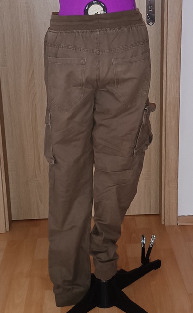 Kalhoty s podšívkou vel. 170, chapter young,170