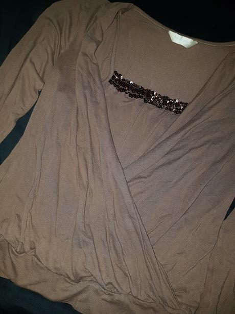 Damske triko s dlouhým rukávem, 40