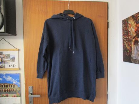 Černá dlouhá bavl. mikina s kapucí, vel. l (44/46), esmara,l