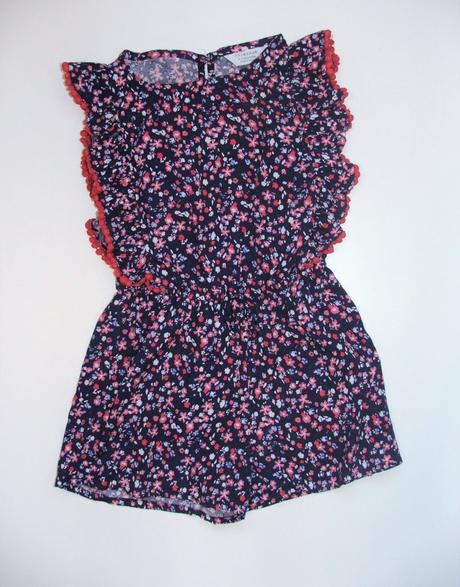 P413 letní kraťáskový overal vel. 6-7 let, primark,122