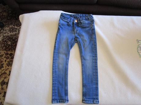Pěkné modré elast. rifle zn. denim z h&m, vel. 92, h&m,92