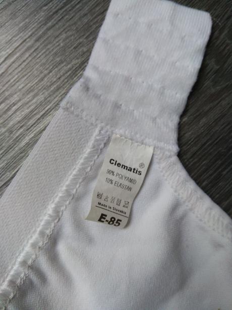 Kojící podprsenka, 85,e