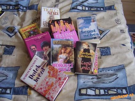 Romány - cena za 1 ks - 90 kč,