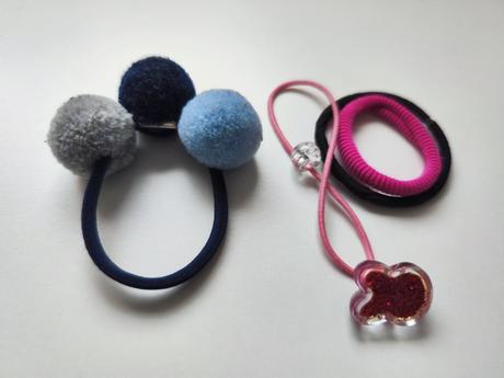 Gumičky, sponky, lanyard, placka, propiska(pták), 