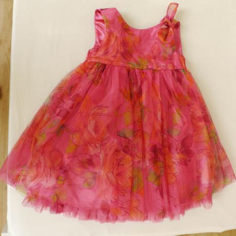 Svatecni saty gap vel. znacena 3 roky, gap,104