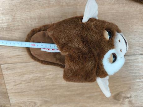 Bačkory gremlin, 34